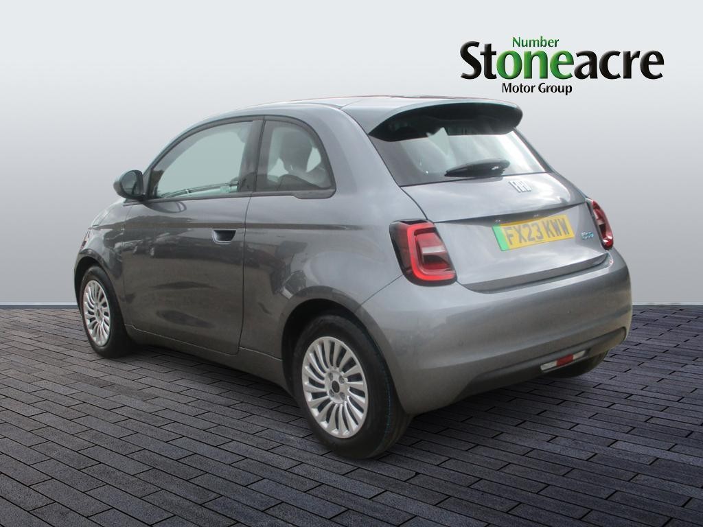 Fiat 500 Electric 70kW Action 24kWh 3dr Auto (FX23KWW) image 4