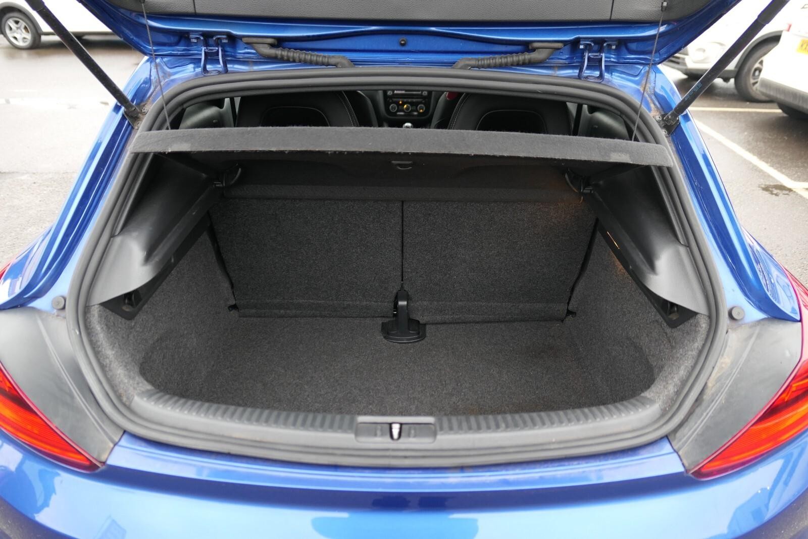 Volkswagen Scirocco 1.4 TSI BlueMotion Tech GT 3dr (YW17OKB) image 9