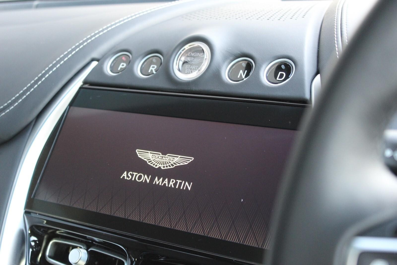 Aston Martin DBX V8 550 5dr Touchtronic (NJ73FWA) image 9