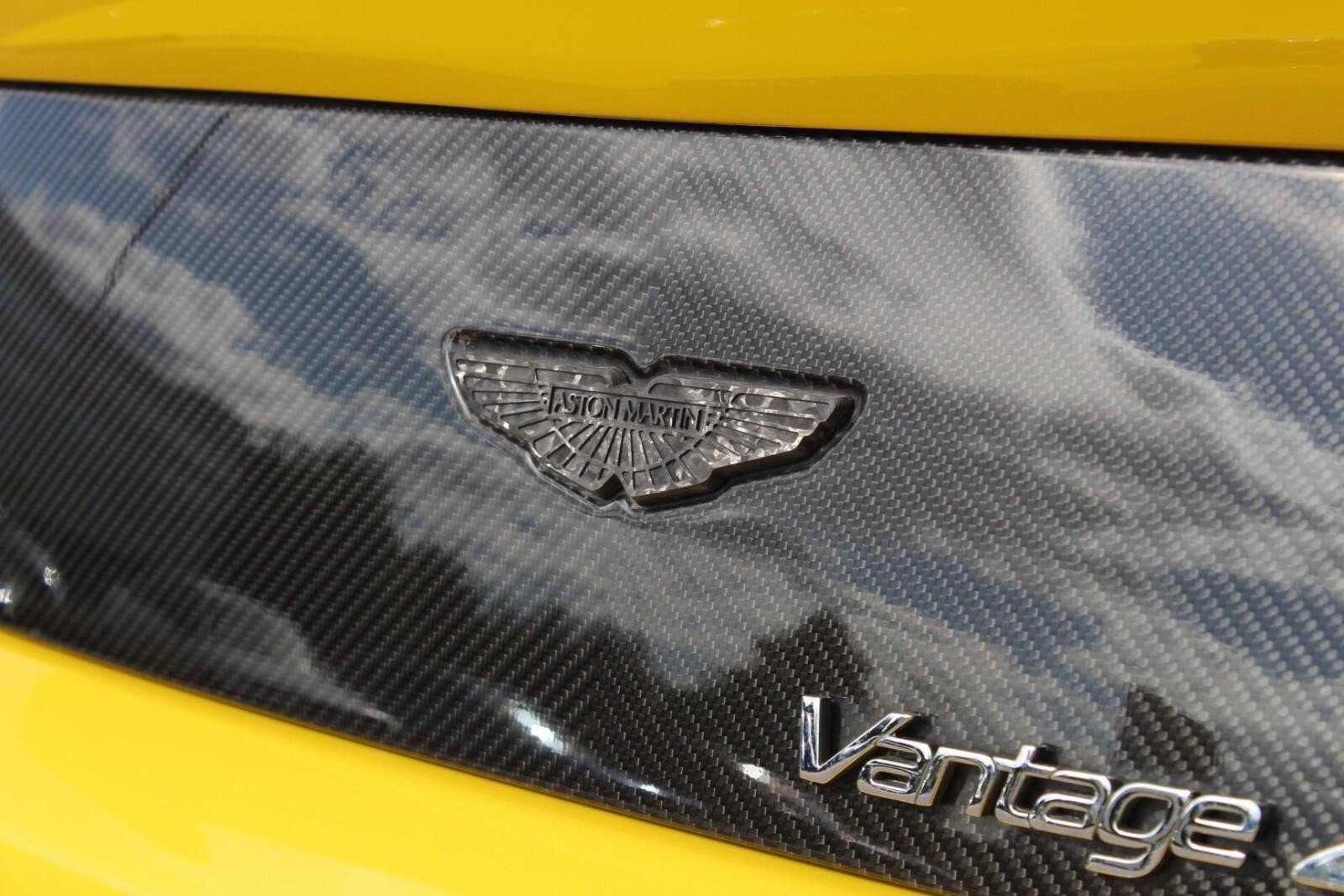 Aston Martin Vantage GT8 2dr Sportshift II (KU17HFT) image 7