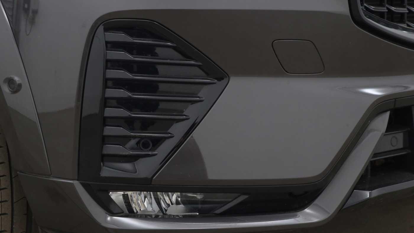 Volvo XC60 Ultimate Dark B5 (250 hp) (KN72JNF) image 21
