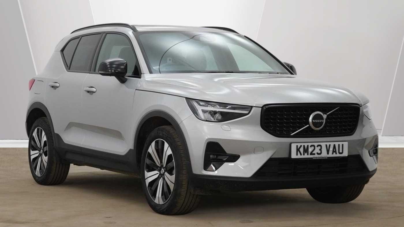 Volvo XC40 Recharge 1.5h T5 Recharge 10.7kWh Ultimate Dark SUV 5dr Petrol Plug-in Hybrid Auto Euro 6 (s/s) (262 ps) (KM23VAU) image 0