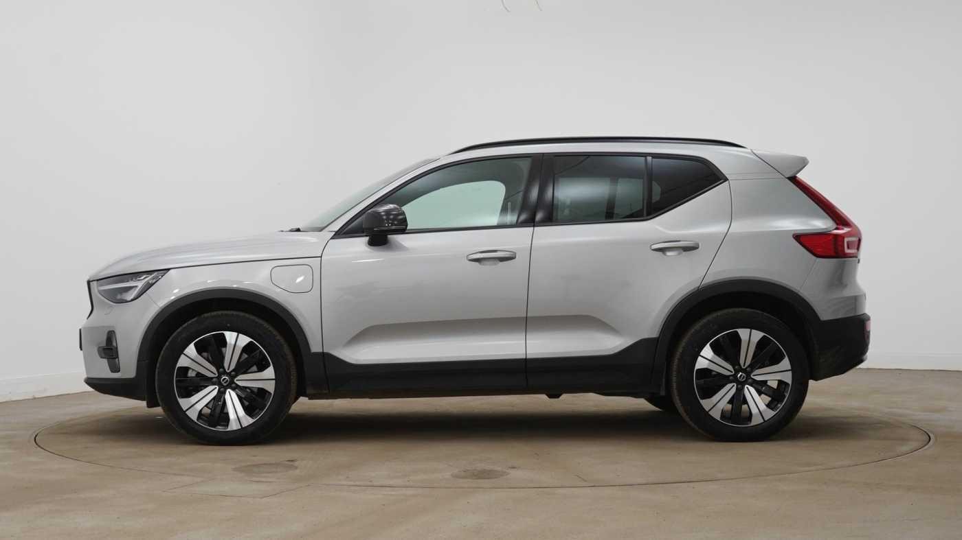 Volvo XC40 Recharge 1.5h T5 Recharge 10.7kWh Ultimate Dark SUV 5dr Petrol Plug-in Hybrid Auto Euro 6 (s/s) (262 ps) (KM23VAU) image 5