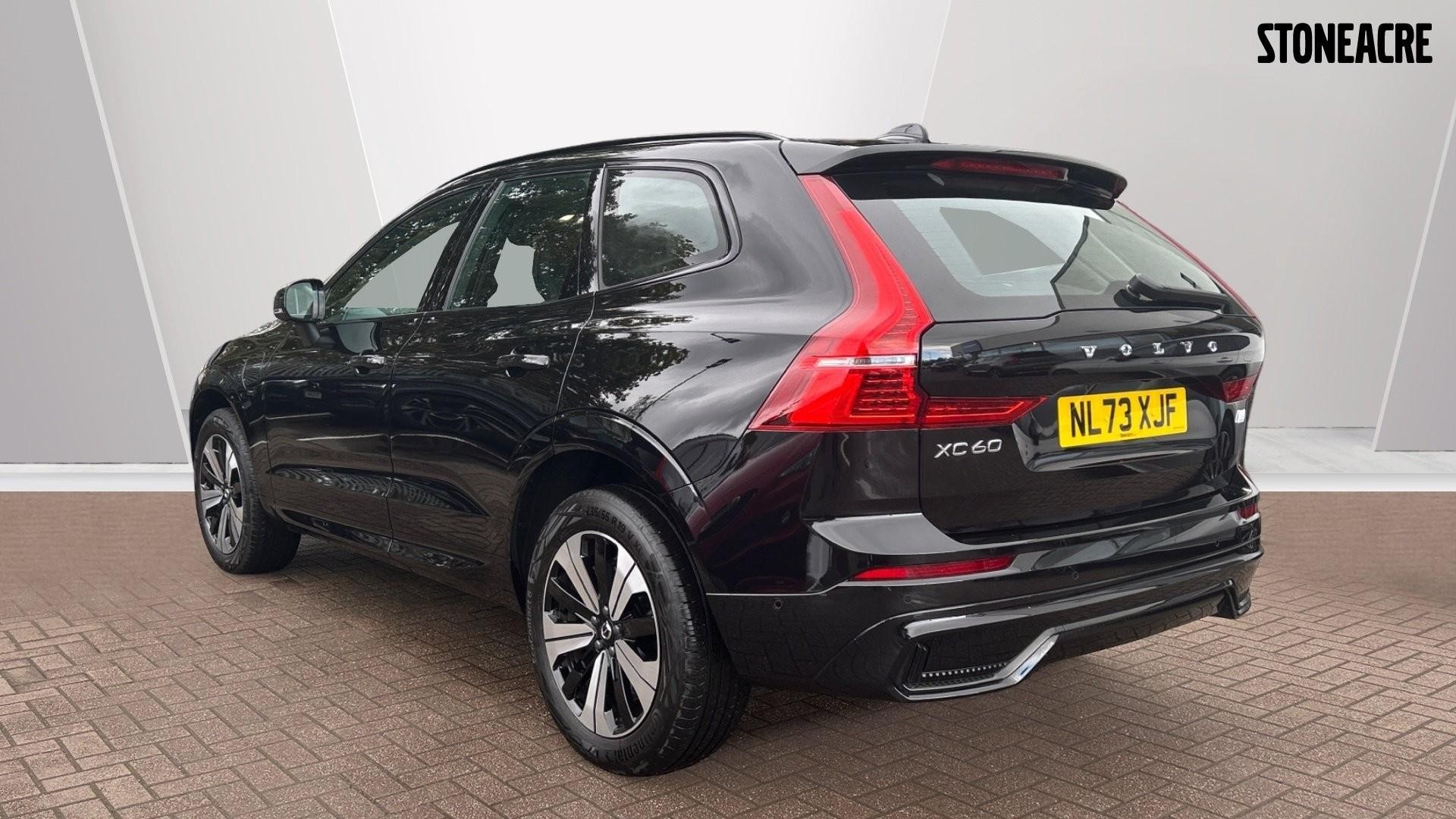 Volvo XC60 Image 2