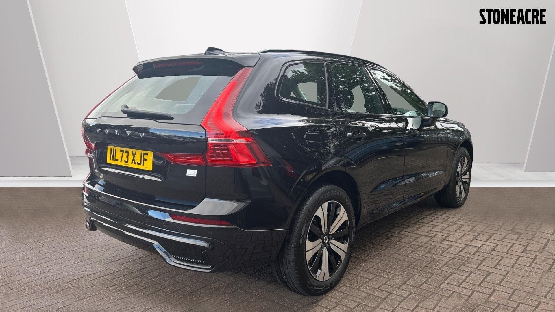 Volvo XC60 Image 8