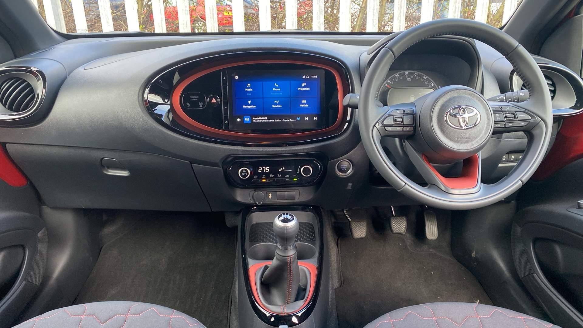 Toyota Aygo X 1.0 VVT-i Exclusive 5dr (NG73HPE) image 10