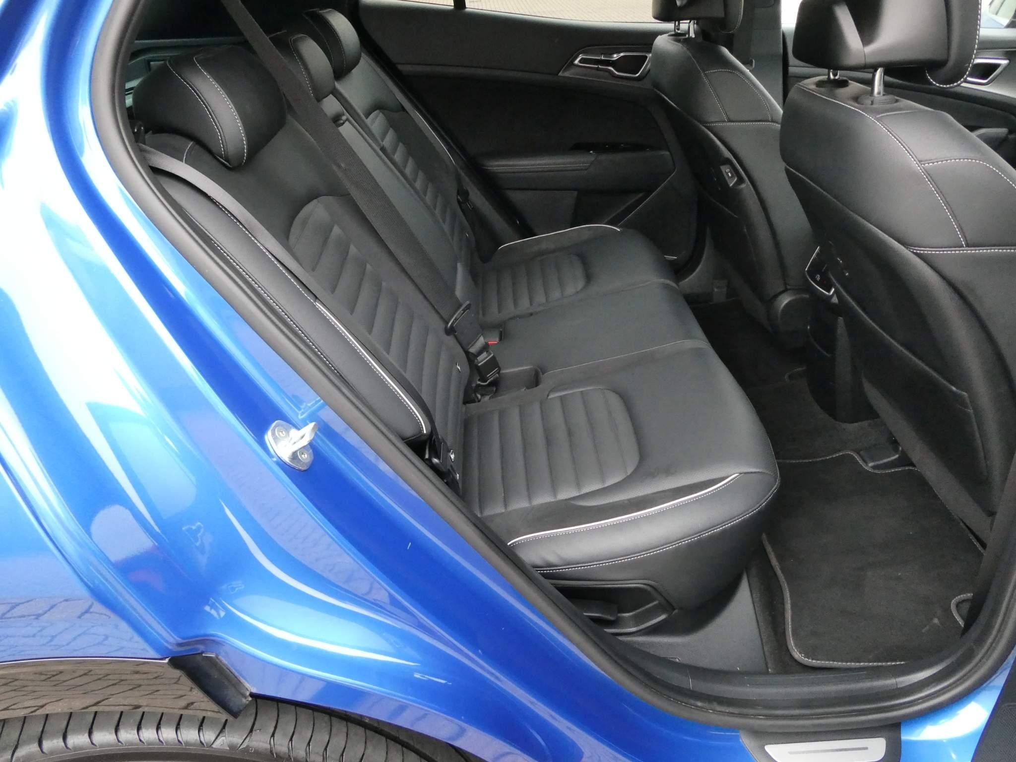 Kia Sportage 1.6T GDi PHEV GT-Line S 5dr Auto AWD (DU72ZLX) image 16