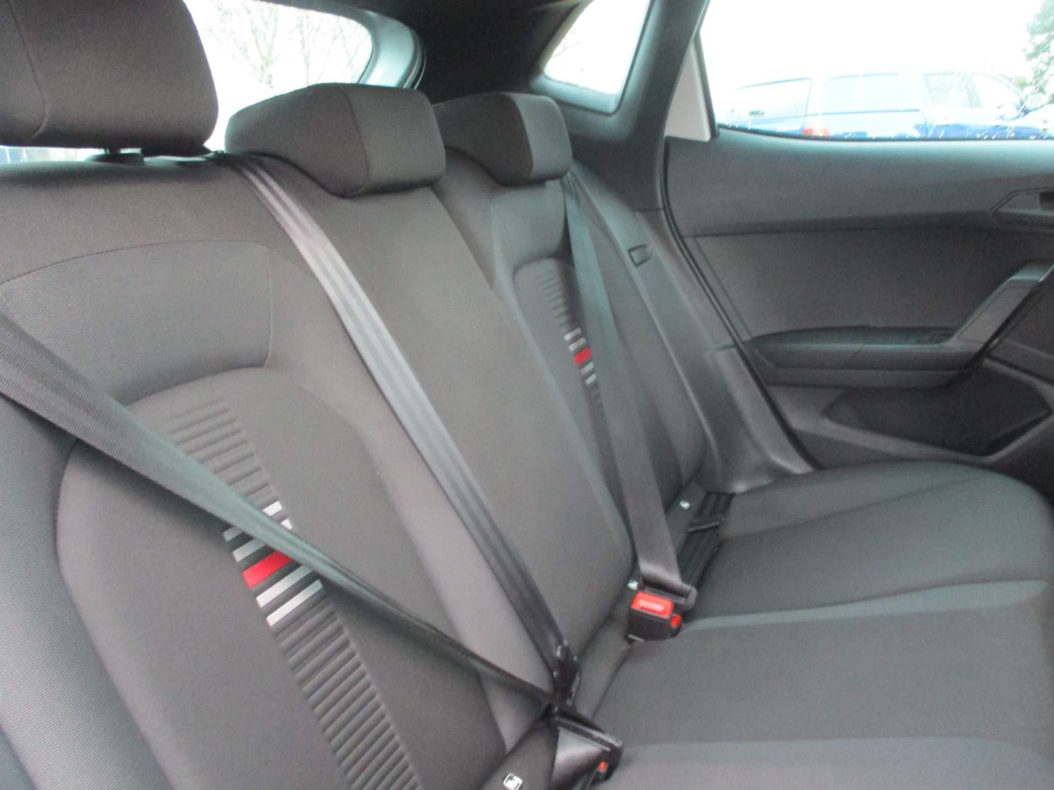 SEAT Ibiza 1.0 TSI FR Hatchback 5dr Petrol DSG Euro 6 (s/s) (110 ps) (GD21HXG) image 16