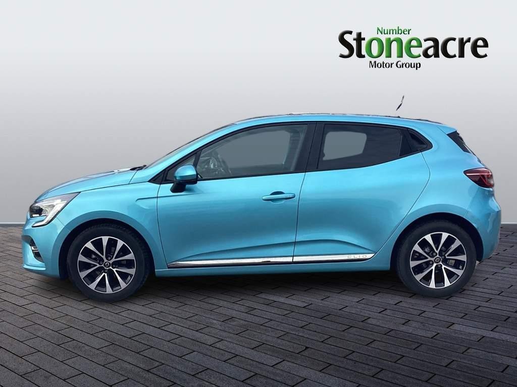 Renault Clio 1.0 TCe 100 Iconic 5dr (AK20LLG) image 5