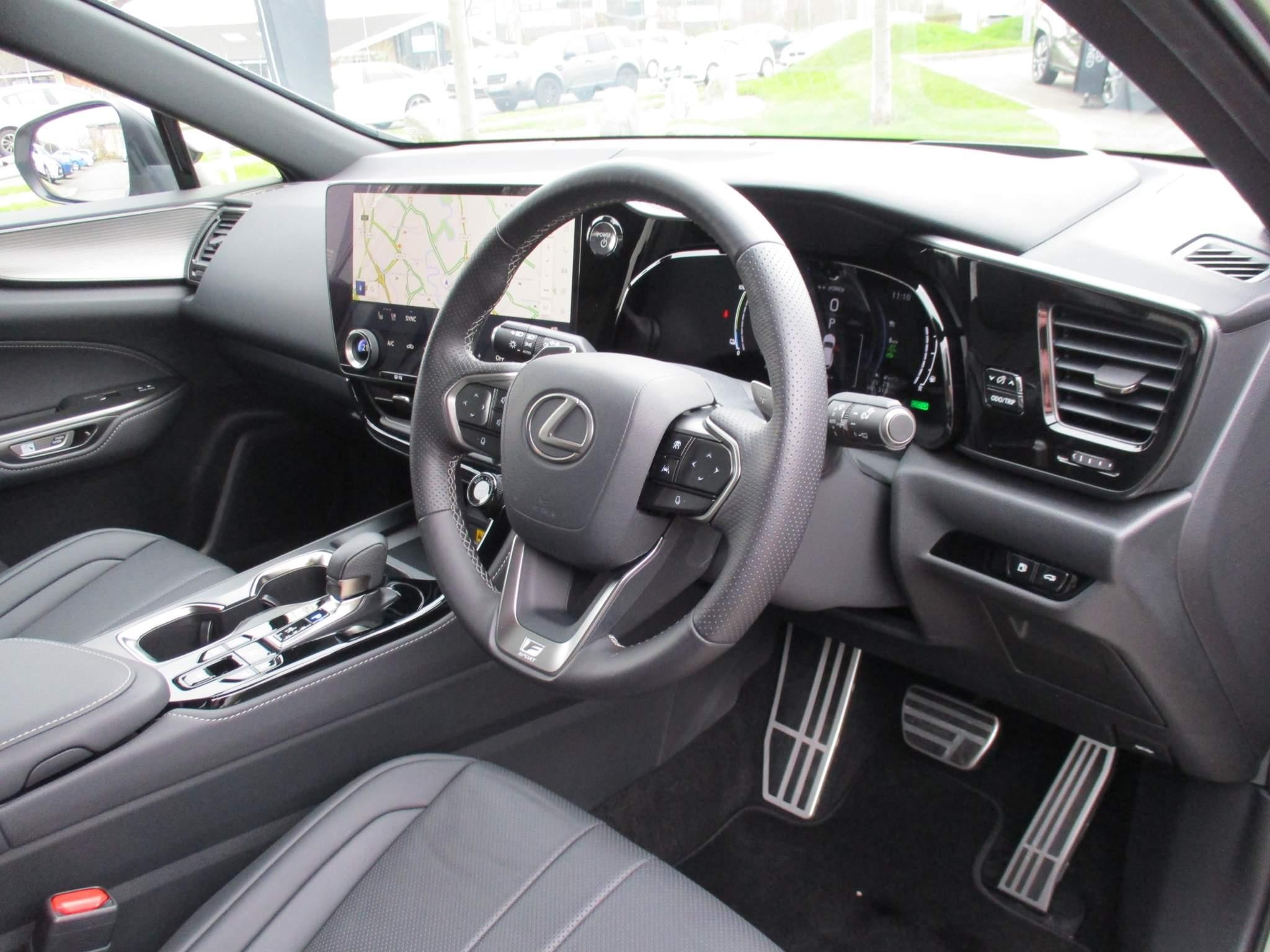 Lexus NX 450h+ 2.5 F-Sport 5dr E-CVT Premium Plus/Sunroof (NV73CFD) image 10