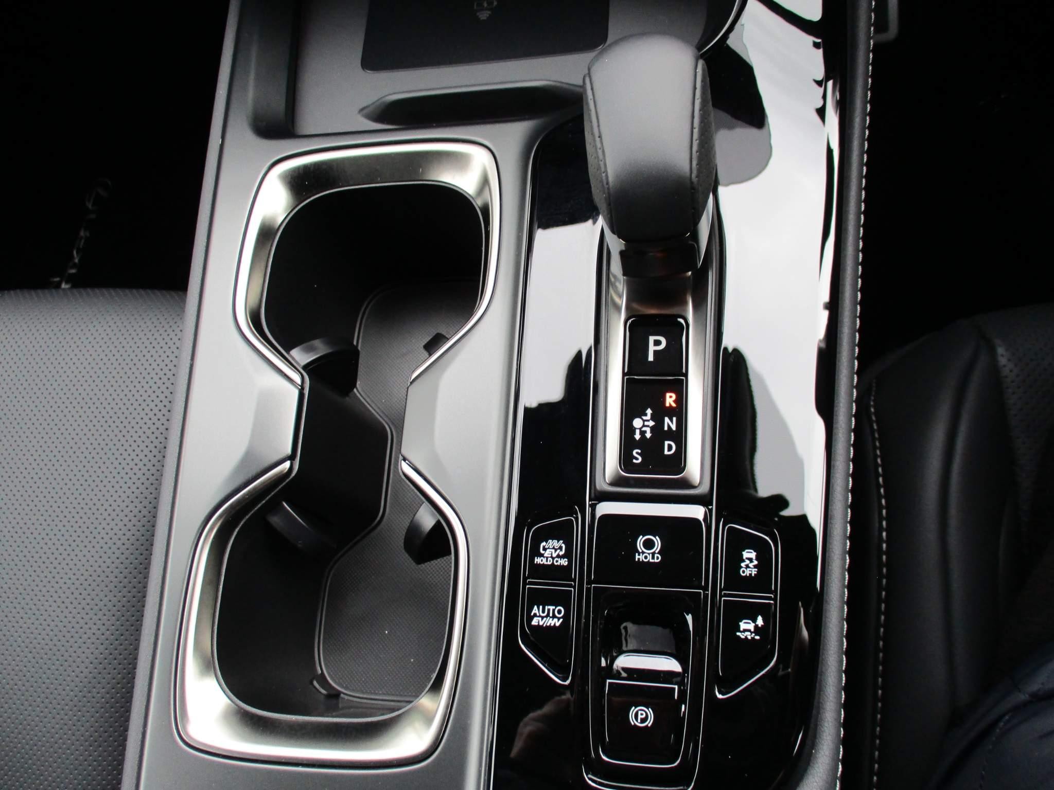 Lexus NX 450h+ 2.5 F-Sport 5dr E-CVT Premium Plus/Sunroof (NV73CFD) image 26