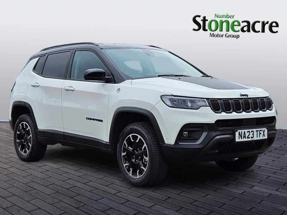 Jeep Compass 1.3 T4 GSE 4xe PHEV Trailhawk 5dr Auto (NA23TFX) image 0