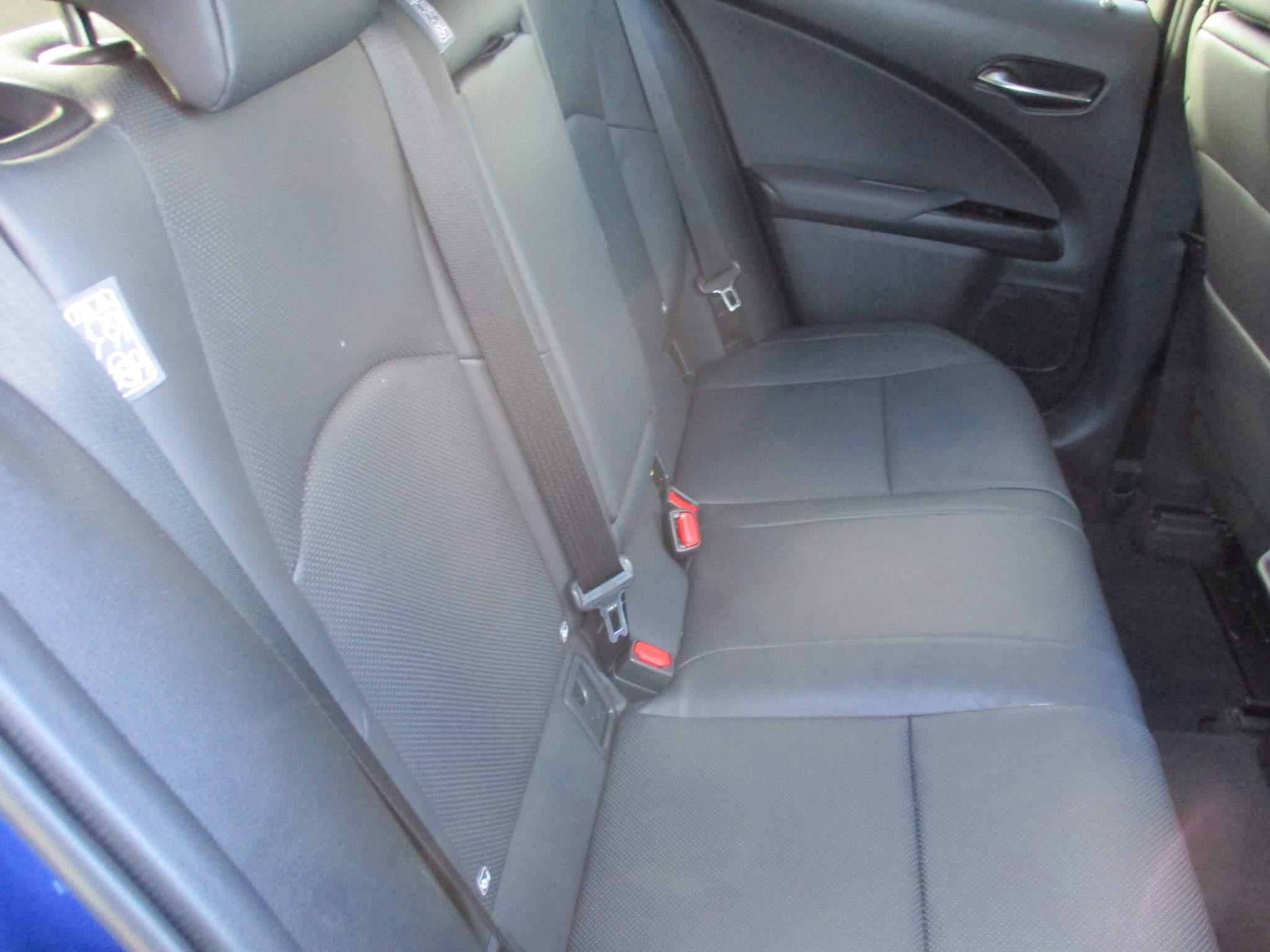 Lexus UX 2.0 250h F Sport (Premium Plus) E-CVT E-FOUR Euro 6 (s/s) 5dr (Sunroof) (NU73HKT) image 16