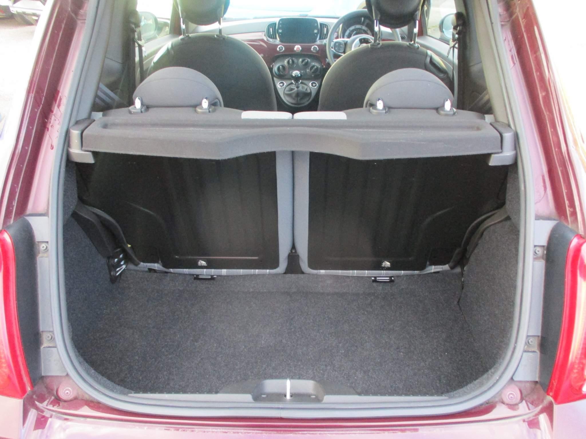 Fiat 500 1.0 Mild Hybrid Lounge 3dr (BX20VLR) image 9