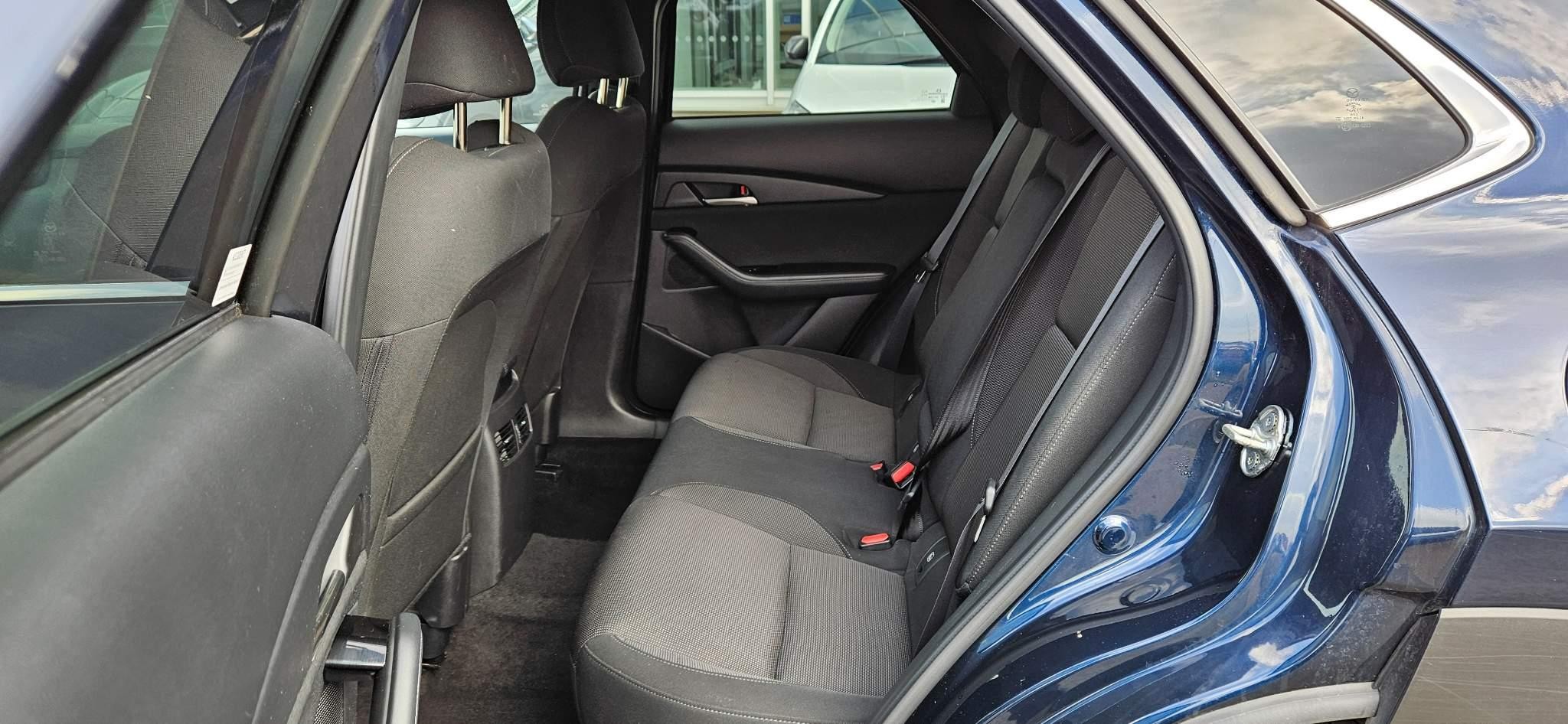 Mazda CX-30 2.0 e-SKYACTIV G MHEV Sport Lux SUV 5dr Petrol Manual Euro 6 (s/s) (122 ps) (LK21NCF) image 17
