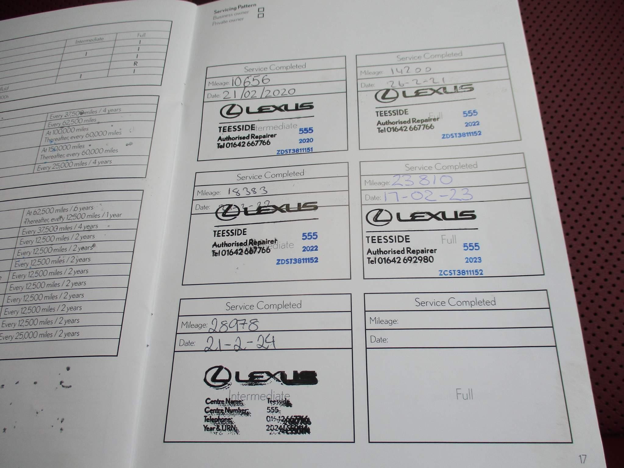 Lexus NX 2.5 300h Luxury SUV 5dr Petrol Hybrid E-CVT 4WD Euro 6 (s/s) (197 ps) (NU18OBM) image 19