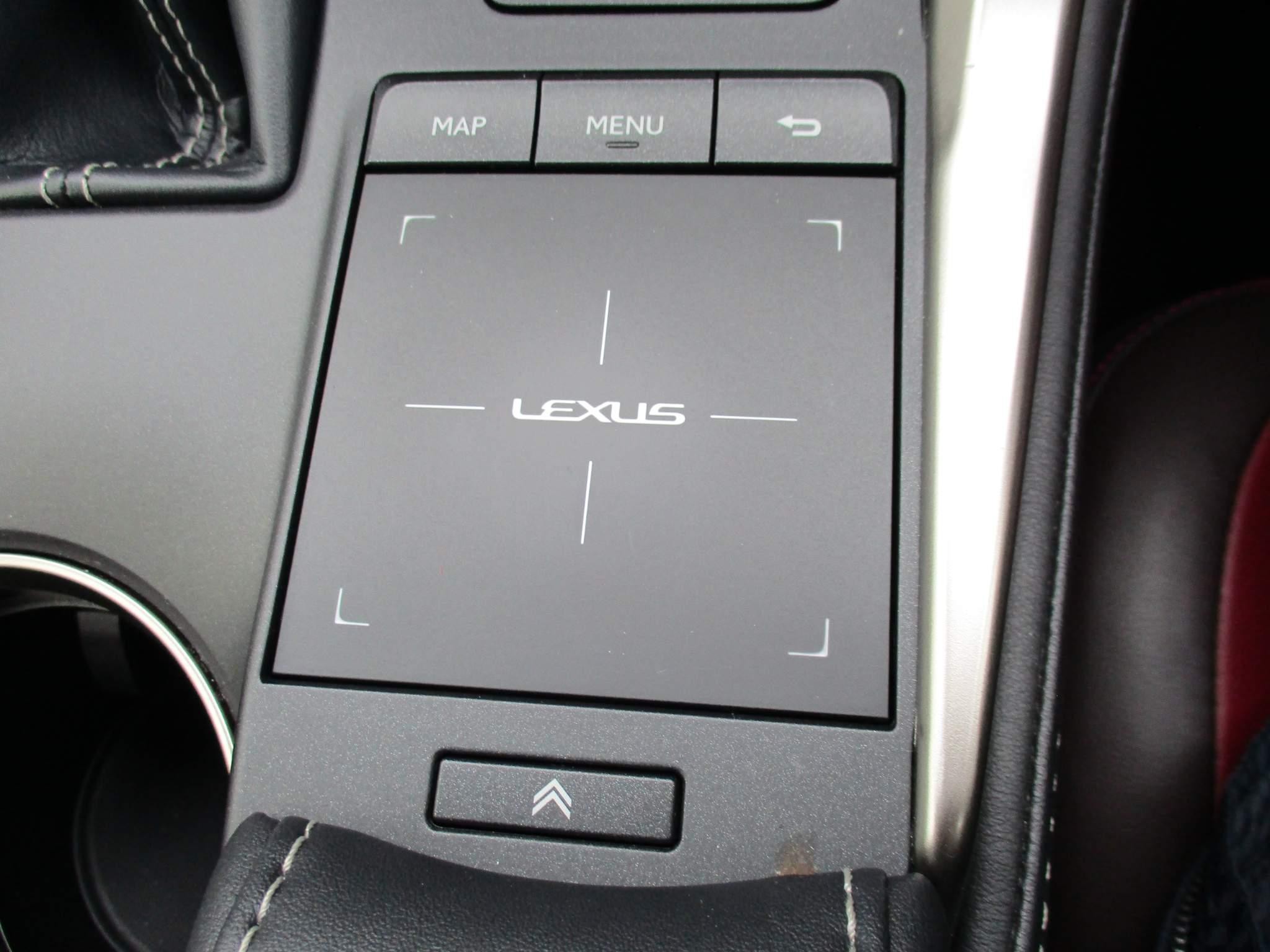 Lexus NX 2.5 300h Luxury SUV 5dr Petrol Hybrid E-CVT 4WD Euro 6 (s/s) (197 ps) (NU18OBM) image 29