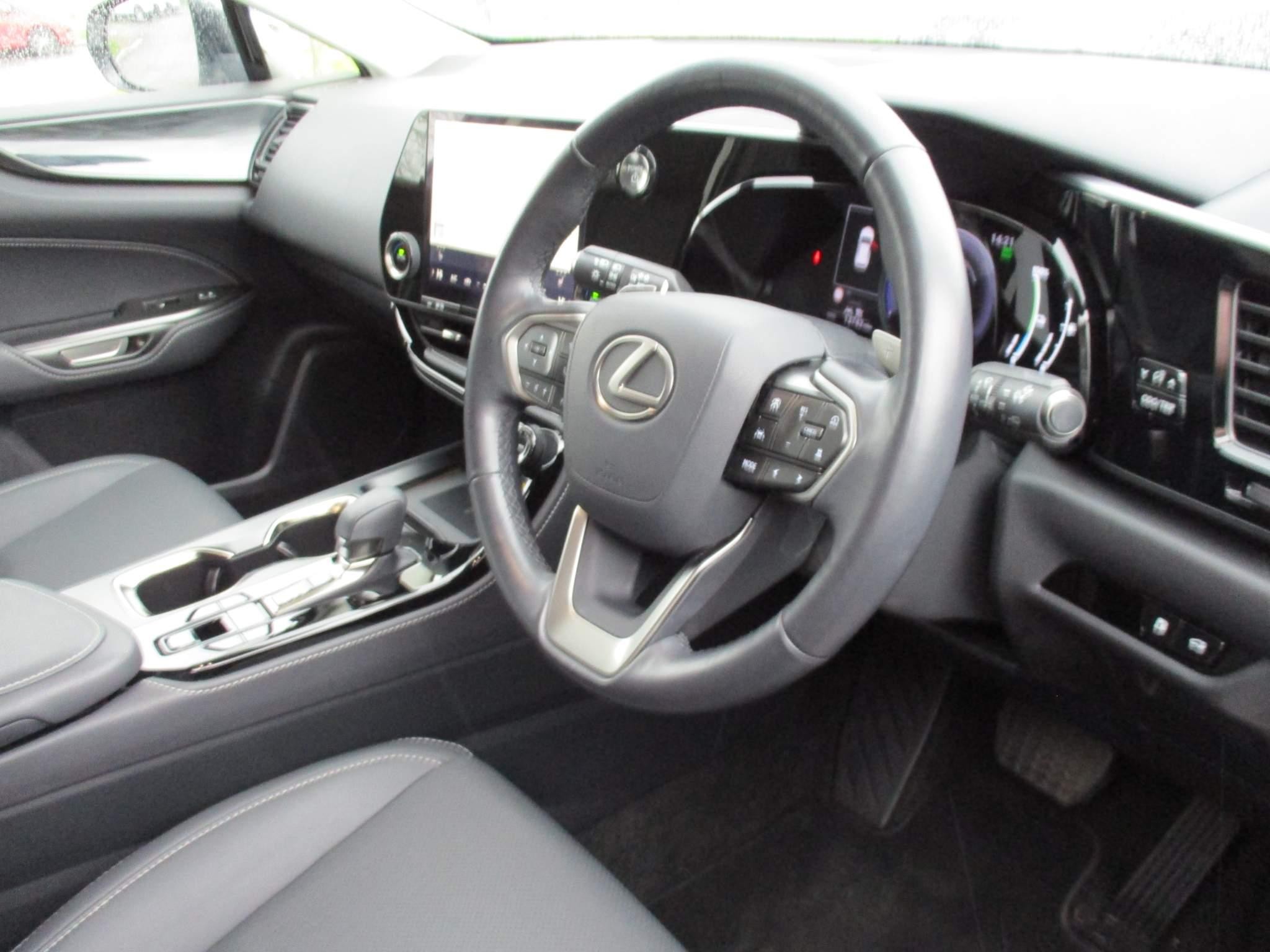 Lexus NX 450h+ 2.5 5dr Premium Plus Pack/Sunroof (WP72KDU) image 10