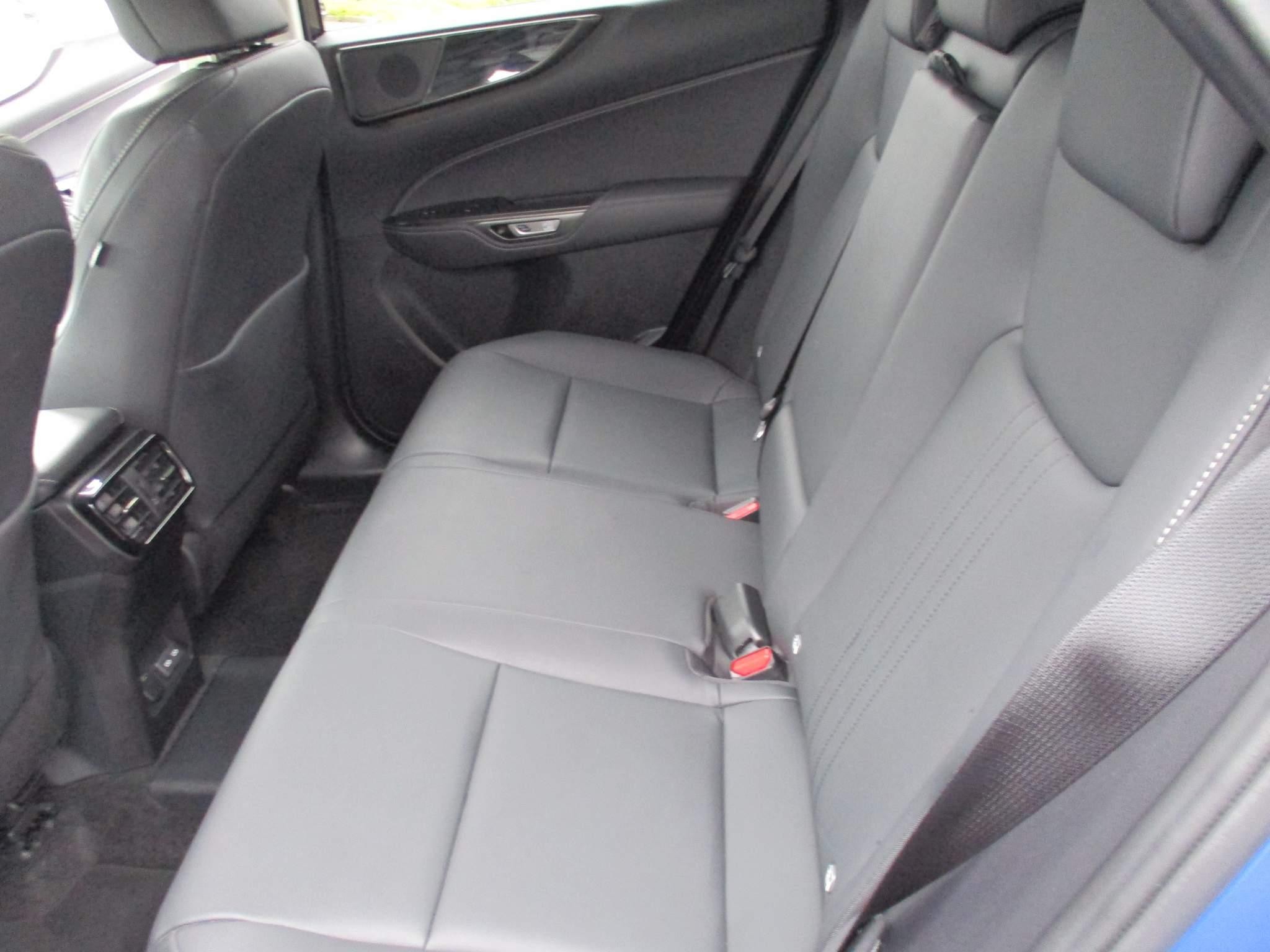 Lexus NX 450h+ 2.5 5dr Premium Plus Pack/Sunroof (GY72UUO) image 17