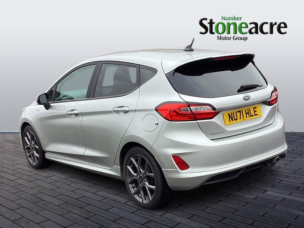 Ford Fiesta 1.0T EcoBoost ST-Line Edition Euro 6 (s/s) 3dr (NU71HLE) image 4