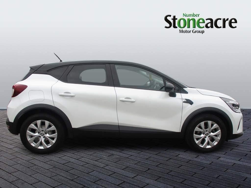 Renault Captur Iconic TCe 140 MY21.5 (YS71WUJ) image 1