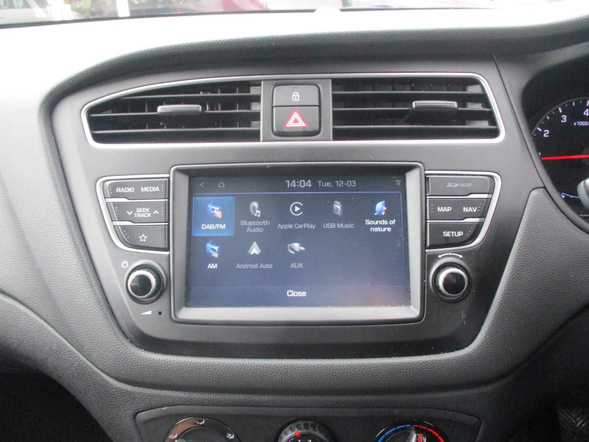 Hyundai i20 1.2 Play Hatchback 5dr Petrol Manual Euro 6 (s/s) (84 ps) (BV20TJU) image 21