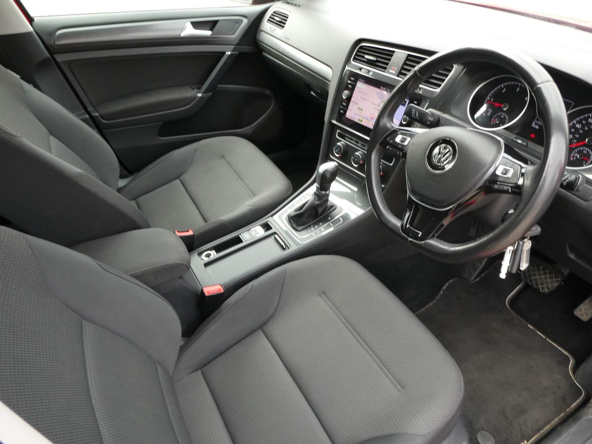 Volkswagen Golf 1.4 TSI BlueMotion Tech SE Nav Hatchback 5dr Petrol DSG Euro 6 (s/s) (125 ps) (GC17HSO) image 10