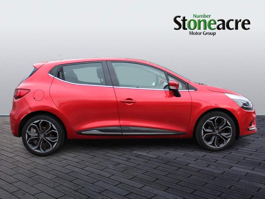 Renault Clio Iconic TCe 90 MY18 (MF68GZY) image 1
