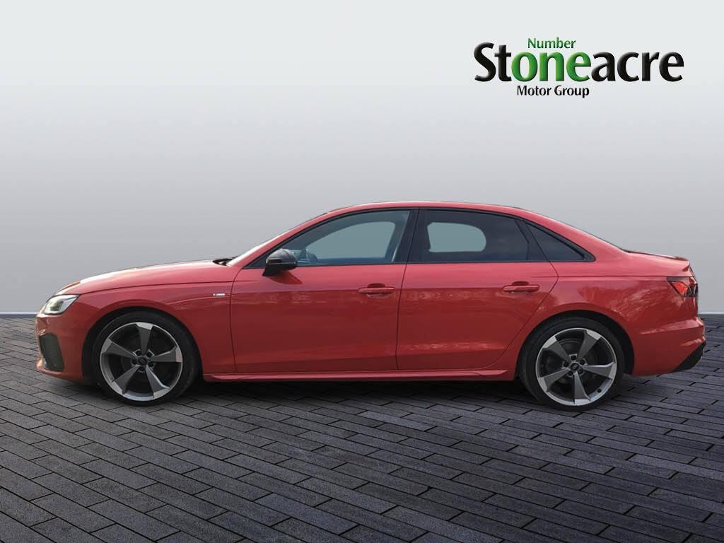 Audi A4 35 TFSI Black Edition 4dr (HG70FUV) image 5