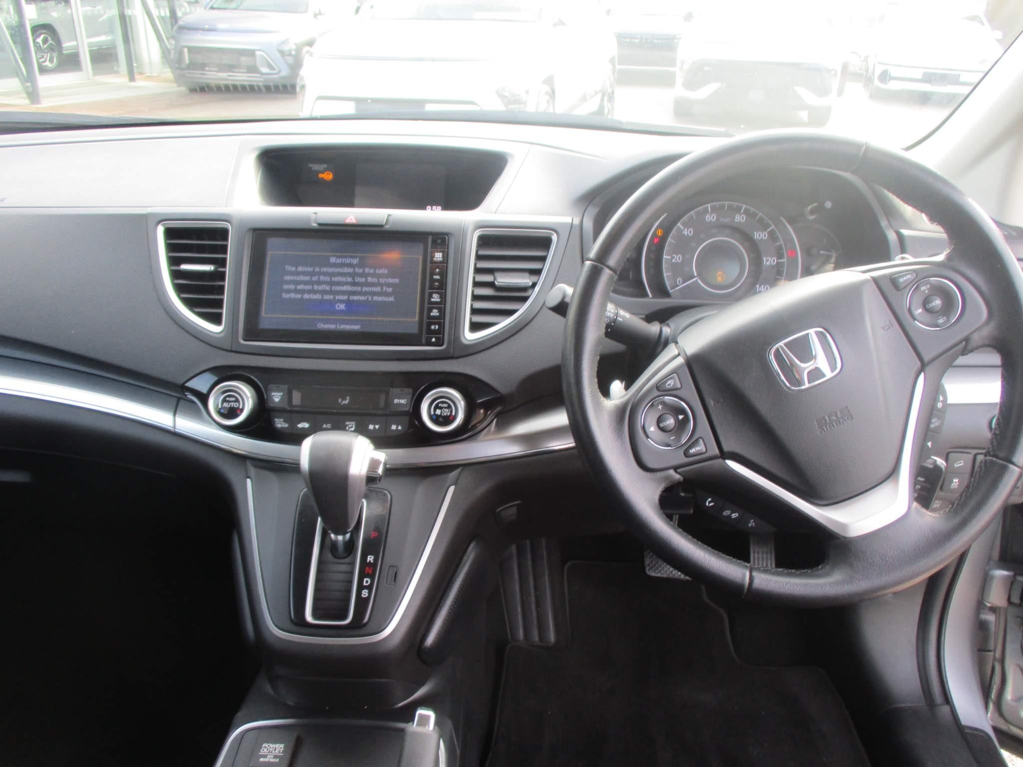 Honda CR-V 2.0 i-VTEC SE Plus 5dr Auto [Nav] (DS17ESY) image 12