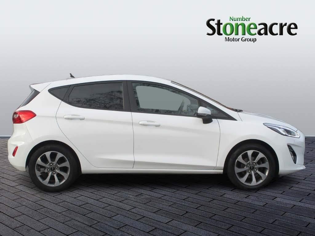 Ford Fiesta 1.1 75 Trend 5dr (YH20NYX) image 1