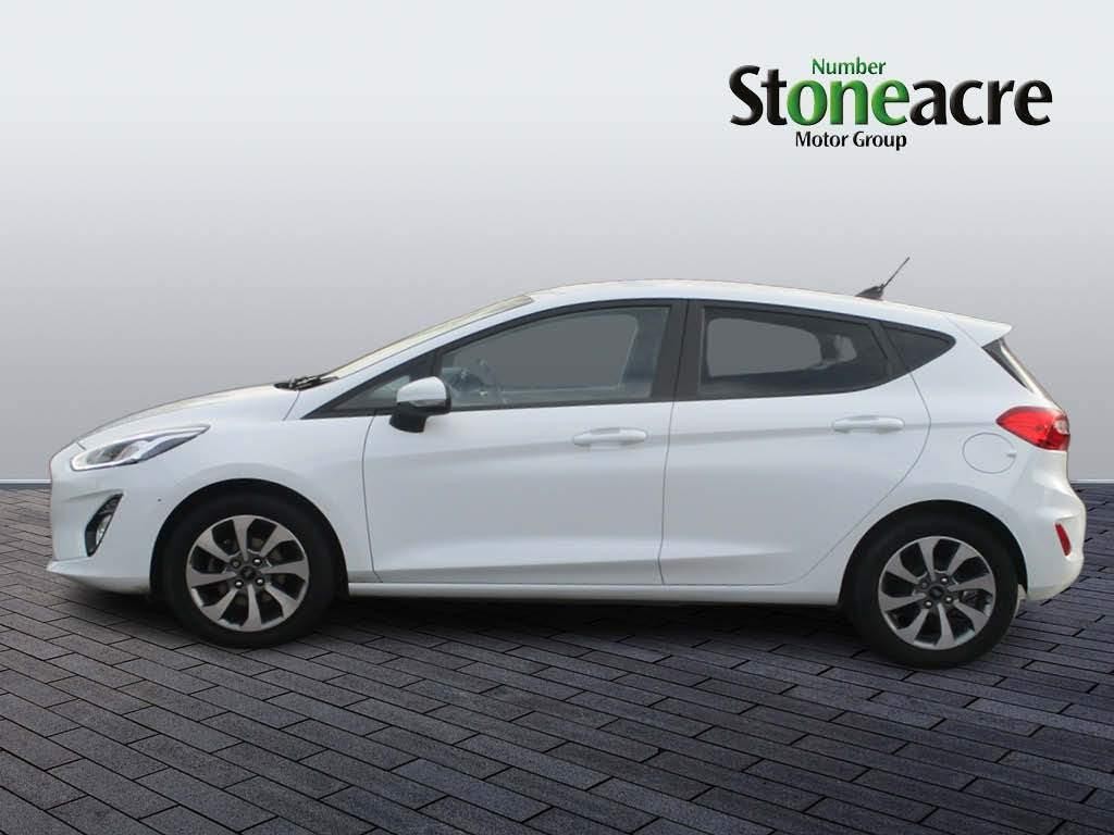 Ford Fiesta 1.1 75 Trend 5dr (YH20NYX) image 5