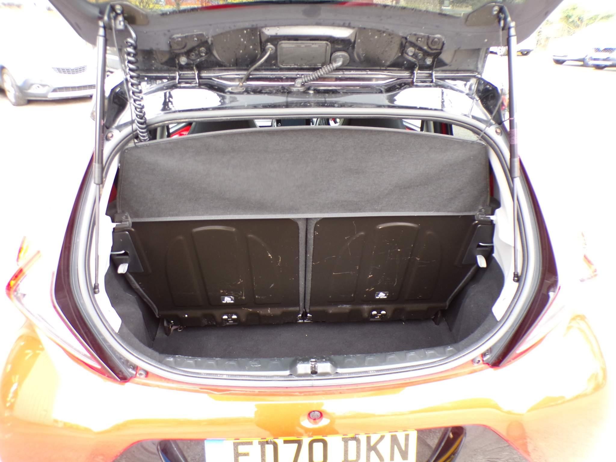 Toyota Aygo 1.0 VVT-i x-clusiv Hatchback 5dr Petrol Manual Euro 6 (71 ps) (FD70DKN) image 15