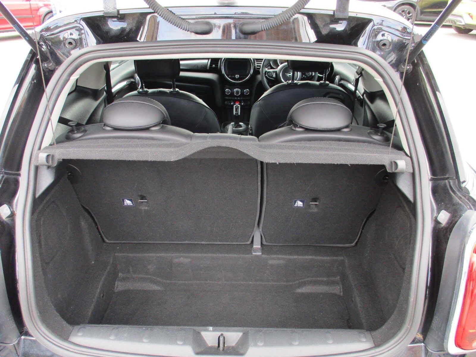 MINI Hatch 3-Door Hatch Cooper S Exclusive (YB69LJO) image 10