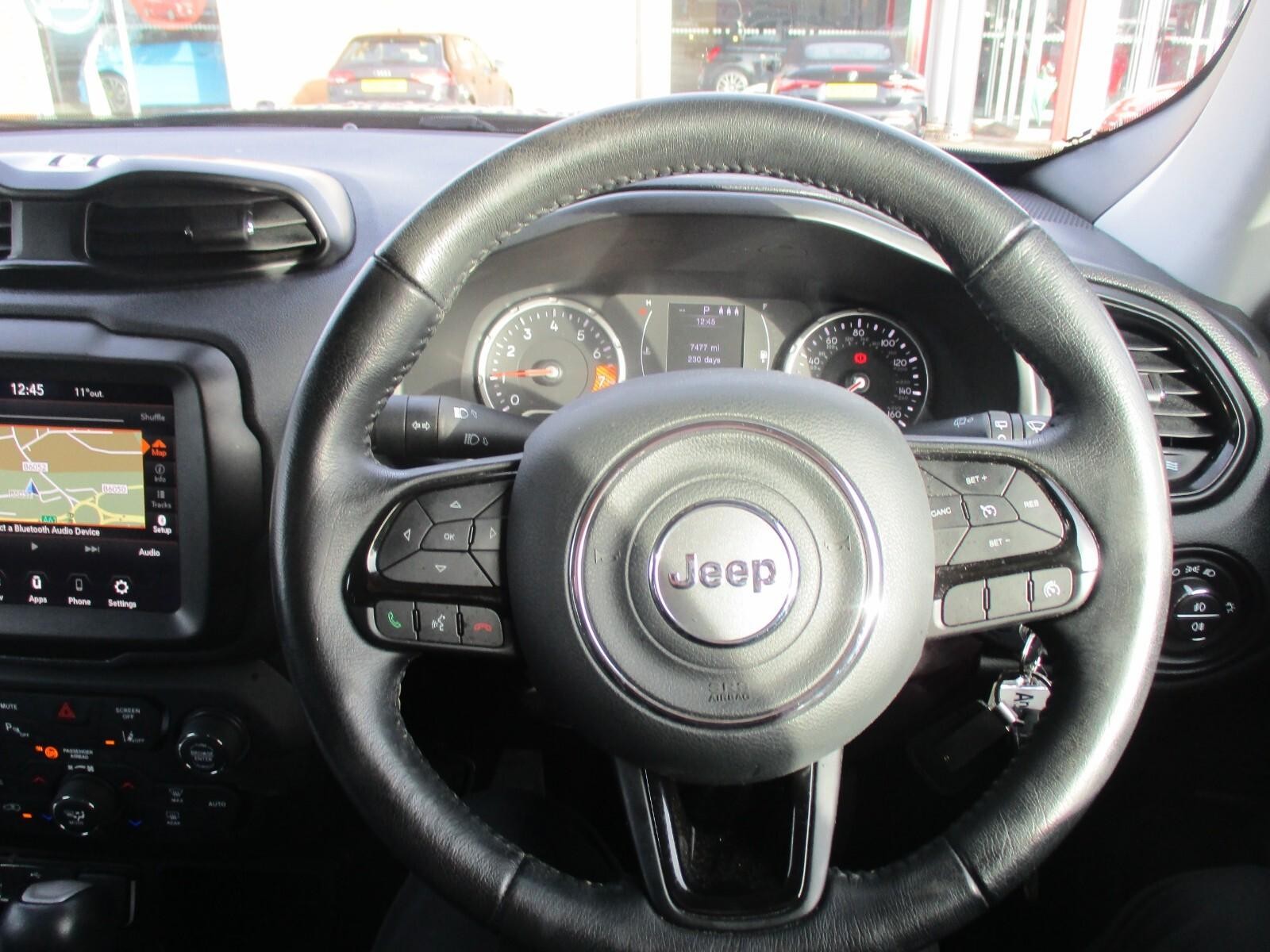 Jeep Renegade 1.3 T4 GSE Night Eagle II 5dr DDCT (OK70NYG) image 12