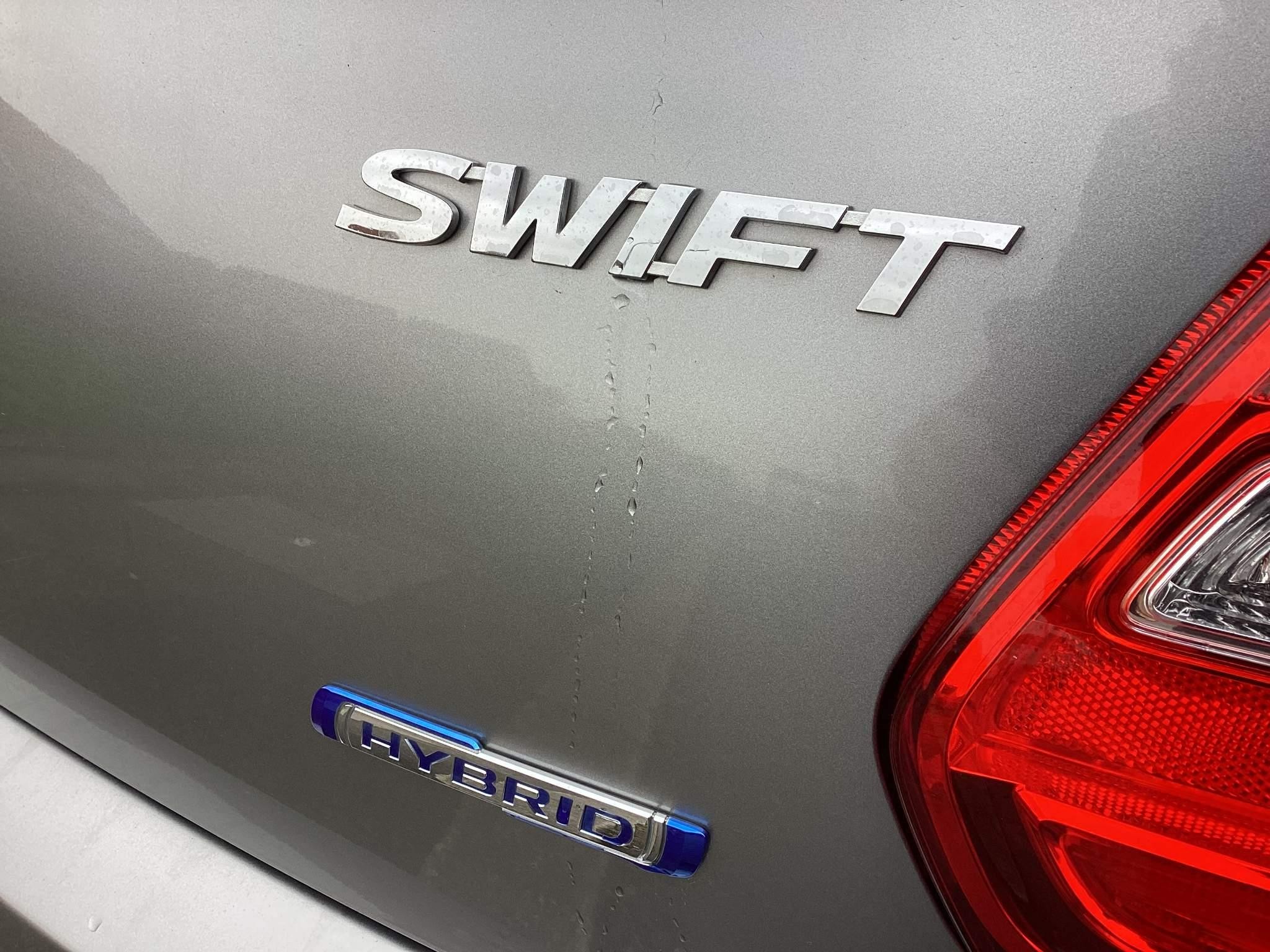 Suzuki Swift 1.2 Dualjet 83 12V Hybrid SZ-L 5dr (NL71FCA) image 15