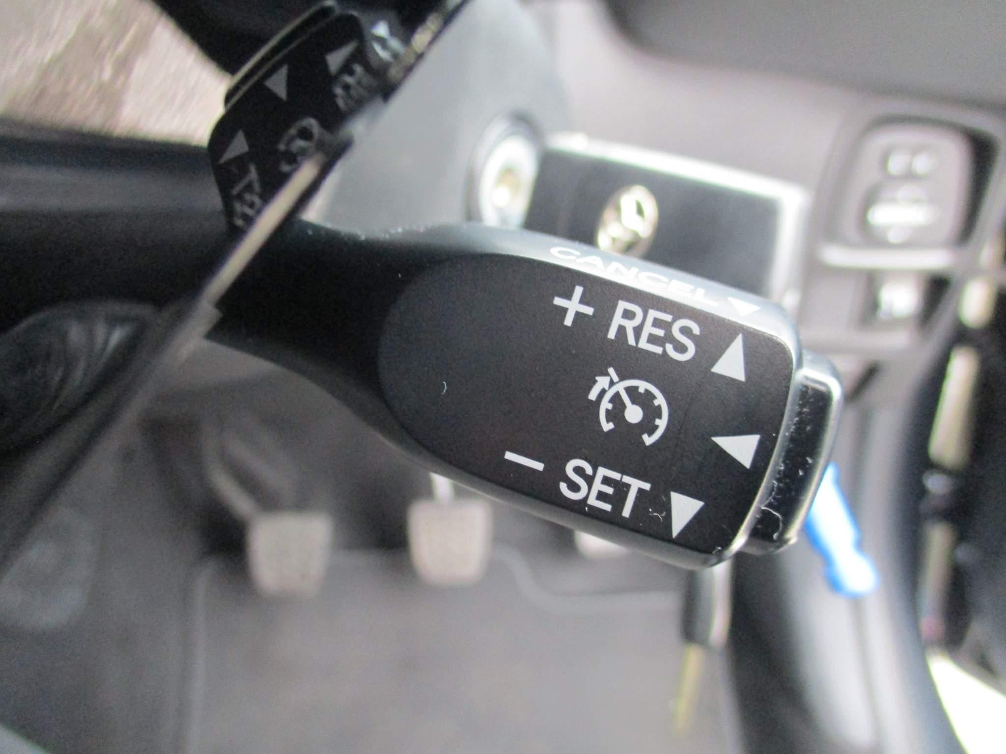 Toyota Aygo 1.0 VVT-i x-press Hatchback 5dr Petrol Manual Euro 6 (71 ps) (FY68VYR) image 20