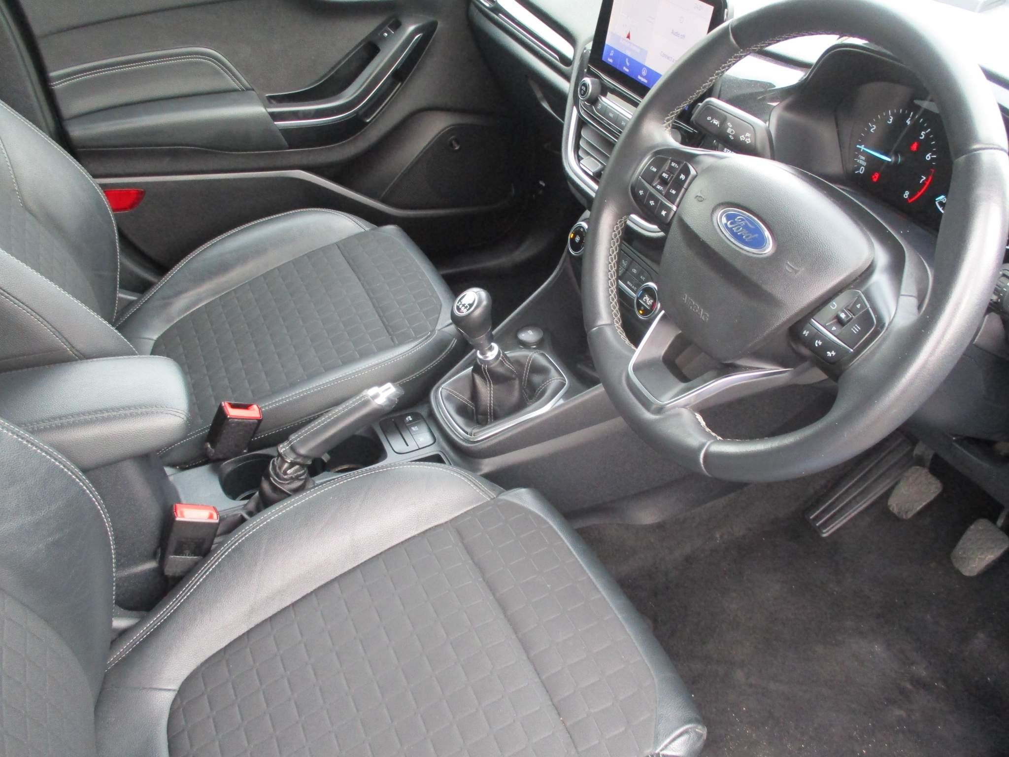 Ford Fiesta 1.0 EcoBoost Hybrid mHEV 125 Titanium X 5dr (RE70XWR) image 9