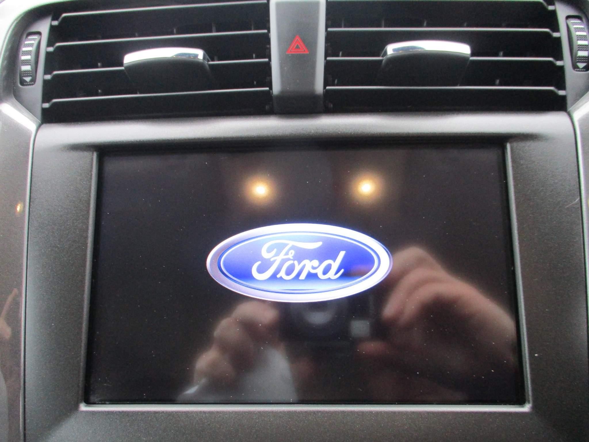 Ford Mondeo 2.0 Hybrid Titanium Edition 4dr Auto (YS70MPX) image 15