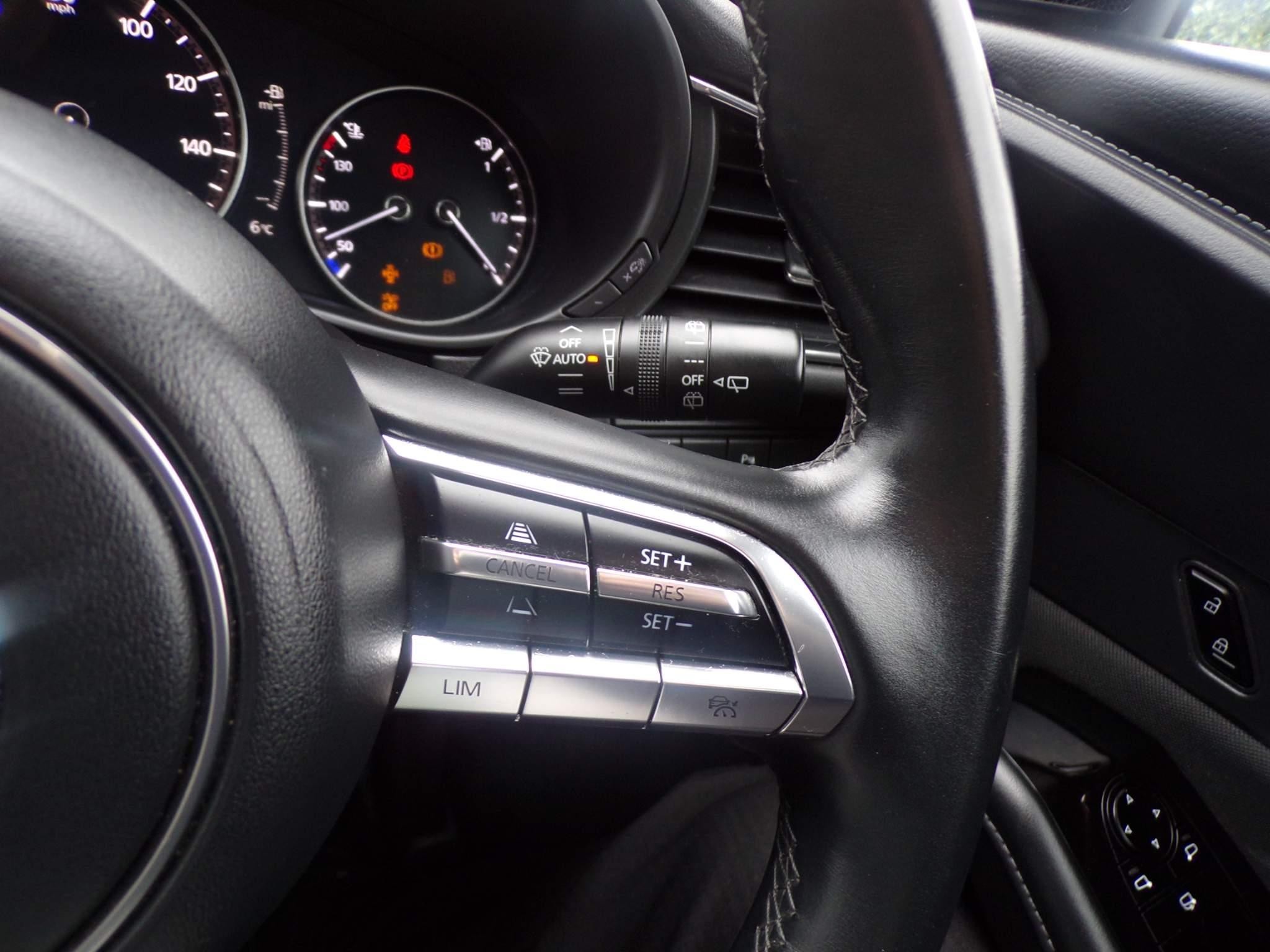 Mazda CX-30 2.0 e-SKYACTIV G MHEV Sport Lux SUV 5dr Petrol Manual Euro 6 (s/s) (122 ps) (LK21NBO) image 20