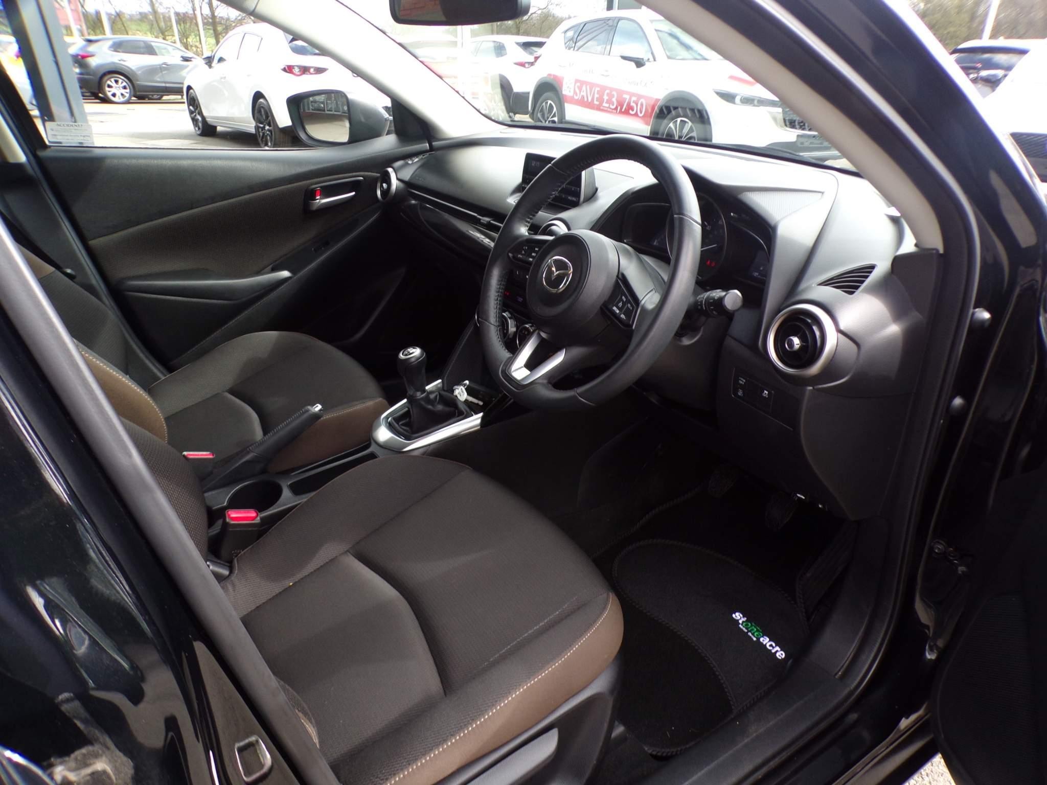 Mazda Mazda2 1.5 SKYACTIV-G MHEV SE-L Hatchback 5dr Petrol Manual Euro 6 (s/s) (75 ps) (YB70SOE) image 9