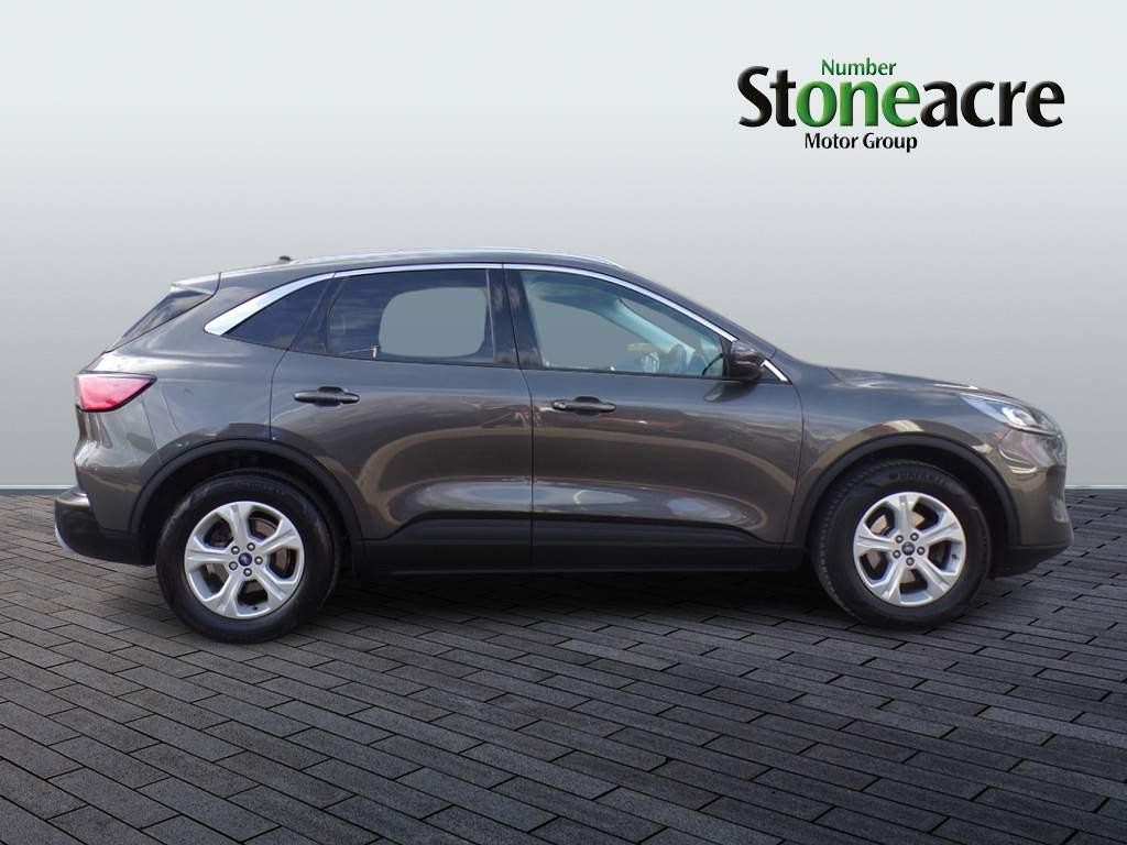 Ford Kuga 1.5 EcoBlue Zetec SUV 5dr Diesel Manual Euro 6 (s/s) (120 ps) (YC21ZYZ) image 1