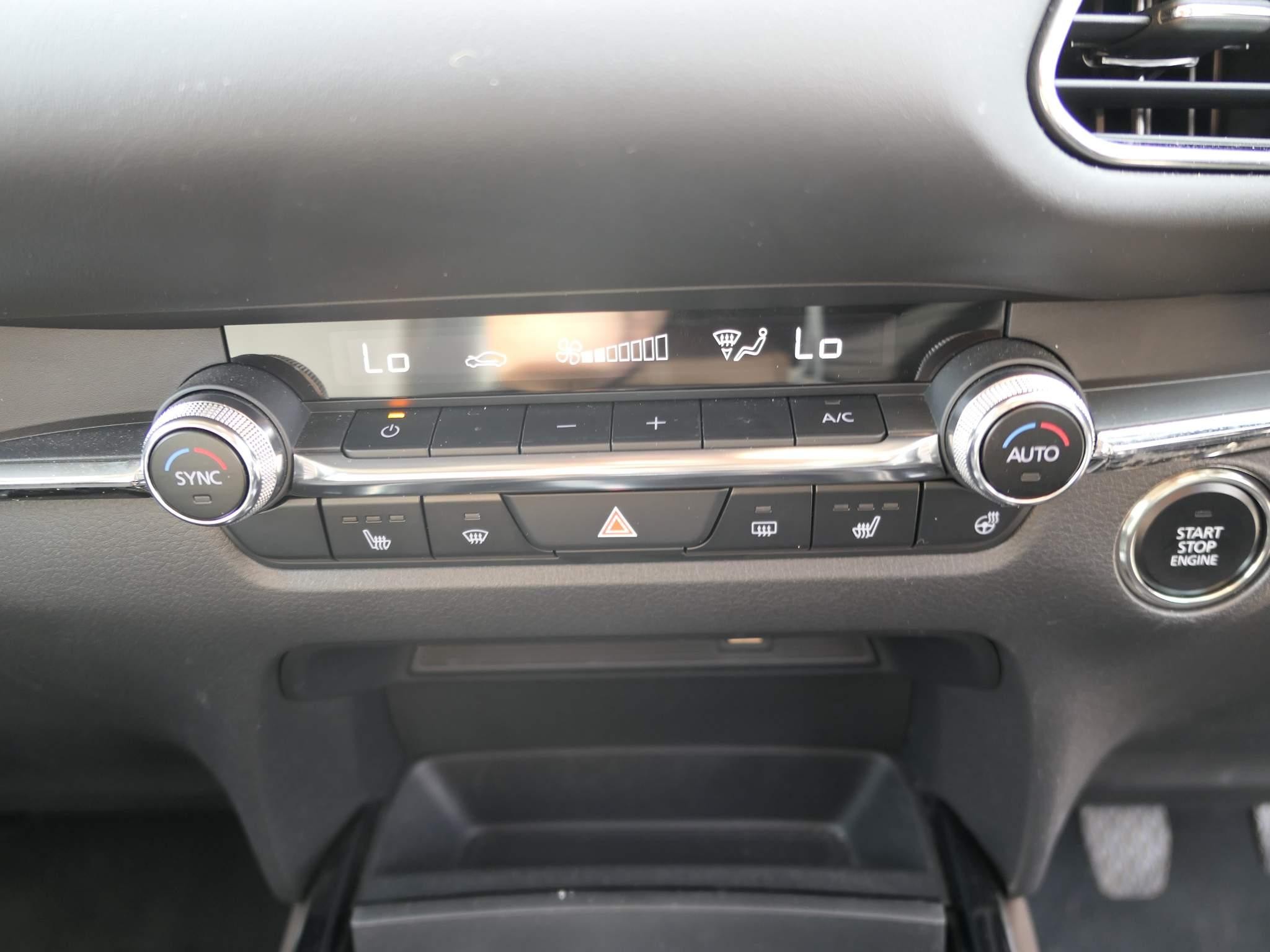 Mazda CX-30 2.0 e-SKYACTIV G MHEV GT Sport SUV 5dr Petrol Manual Euro 6 (s/s) (122 ps) (YW21KGK) image 16