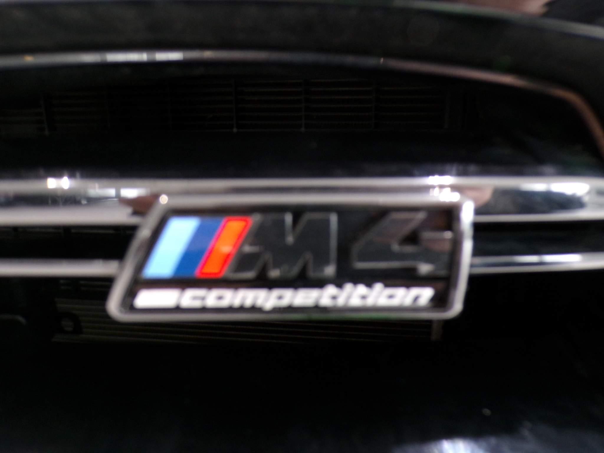 BMW M4 M4 Competition Coupe (YB21ZUM) image 24