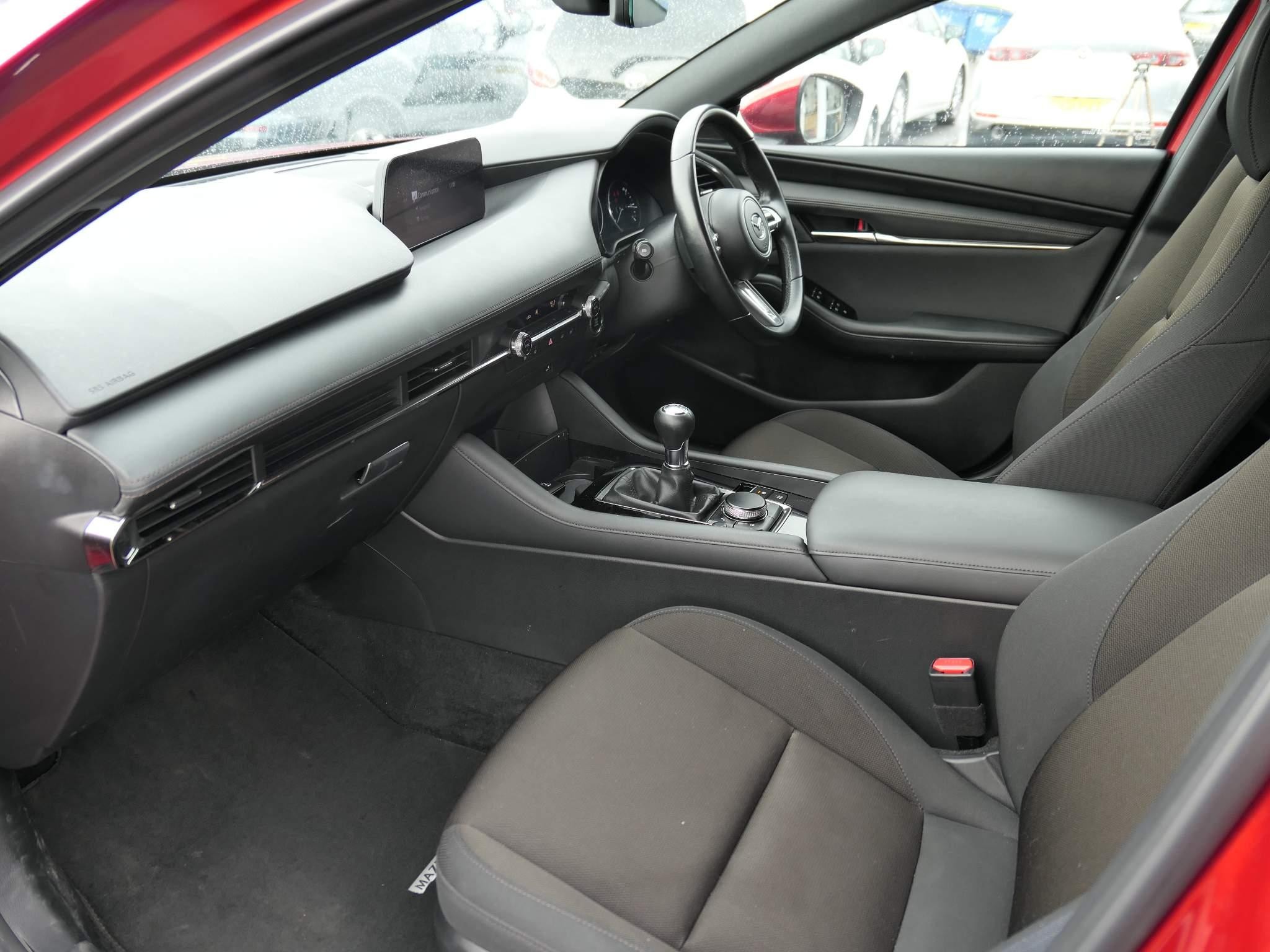 Mazda Mazda3 2.0 e-Skyactiv G MHEV Sport Lux 5dr (YY71FYT) image 12