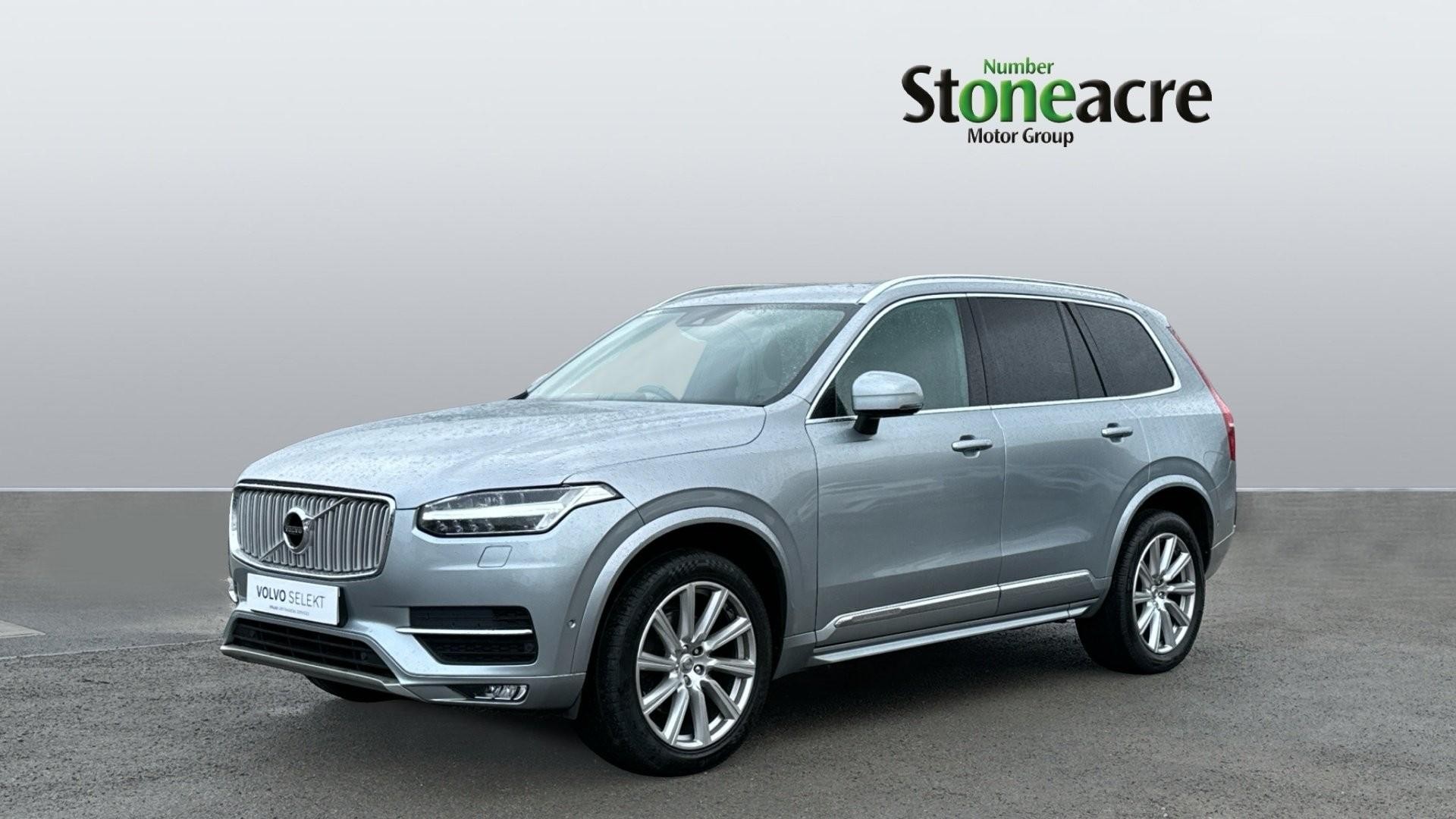 Volvo XC90 2.0 D5 Inscription 5dr AWD Geartronic (L888YEG) image 5