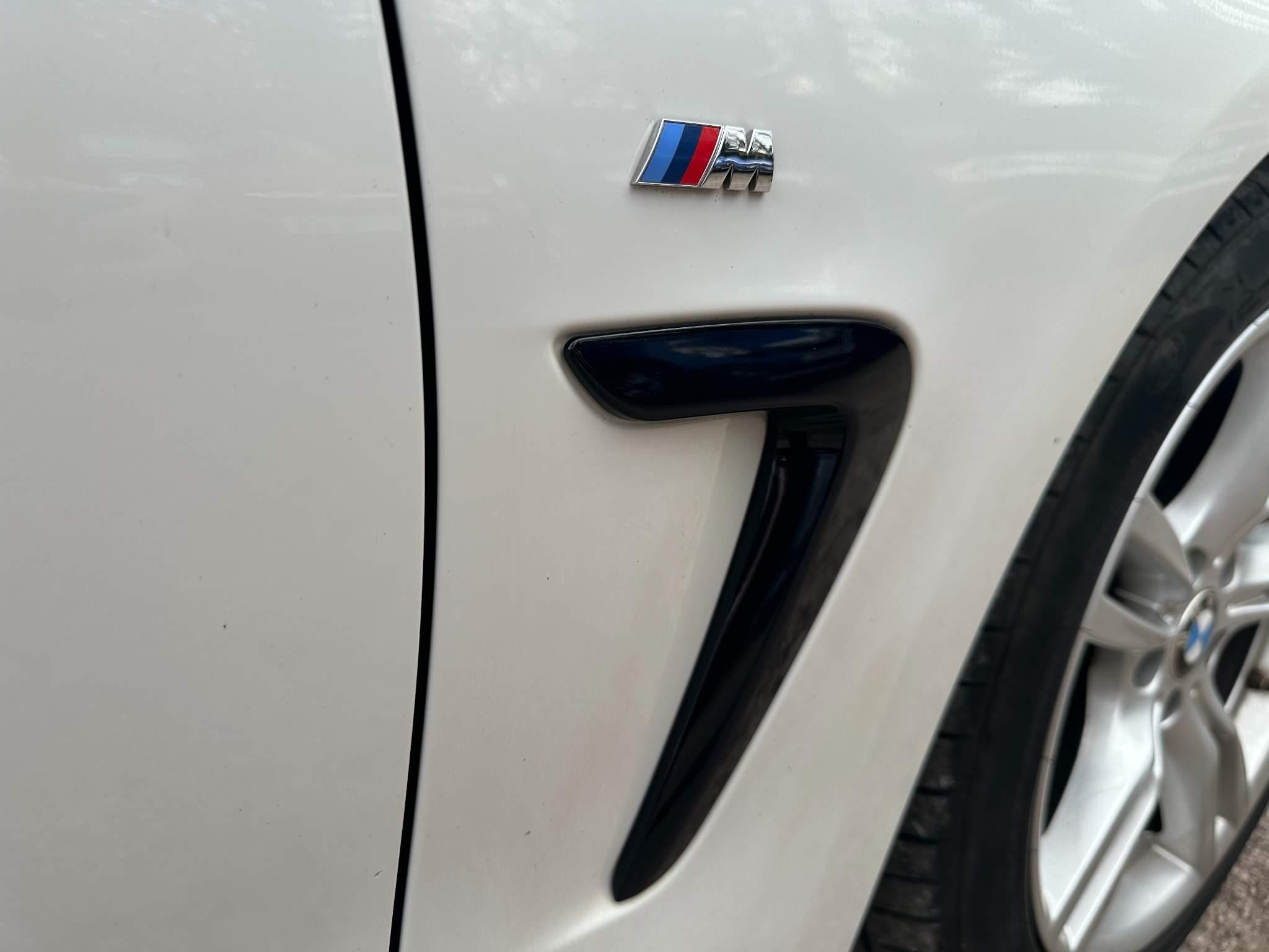 BMW 4 Series 430d M Sport Coupe (VU68BNF) image 11