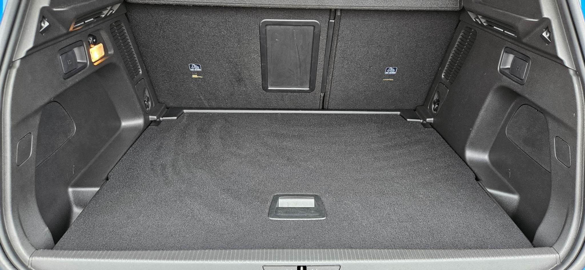 Vauxhall Grandland X 1.2 Turbo Business Edition Nav 5dr (YP70ATZ) image 9