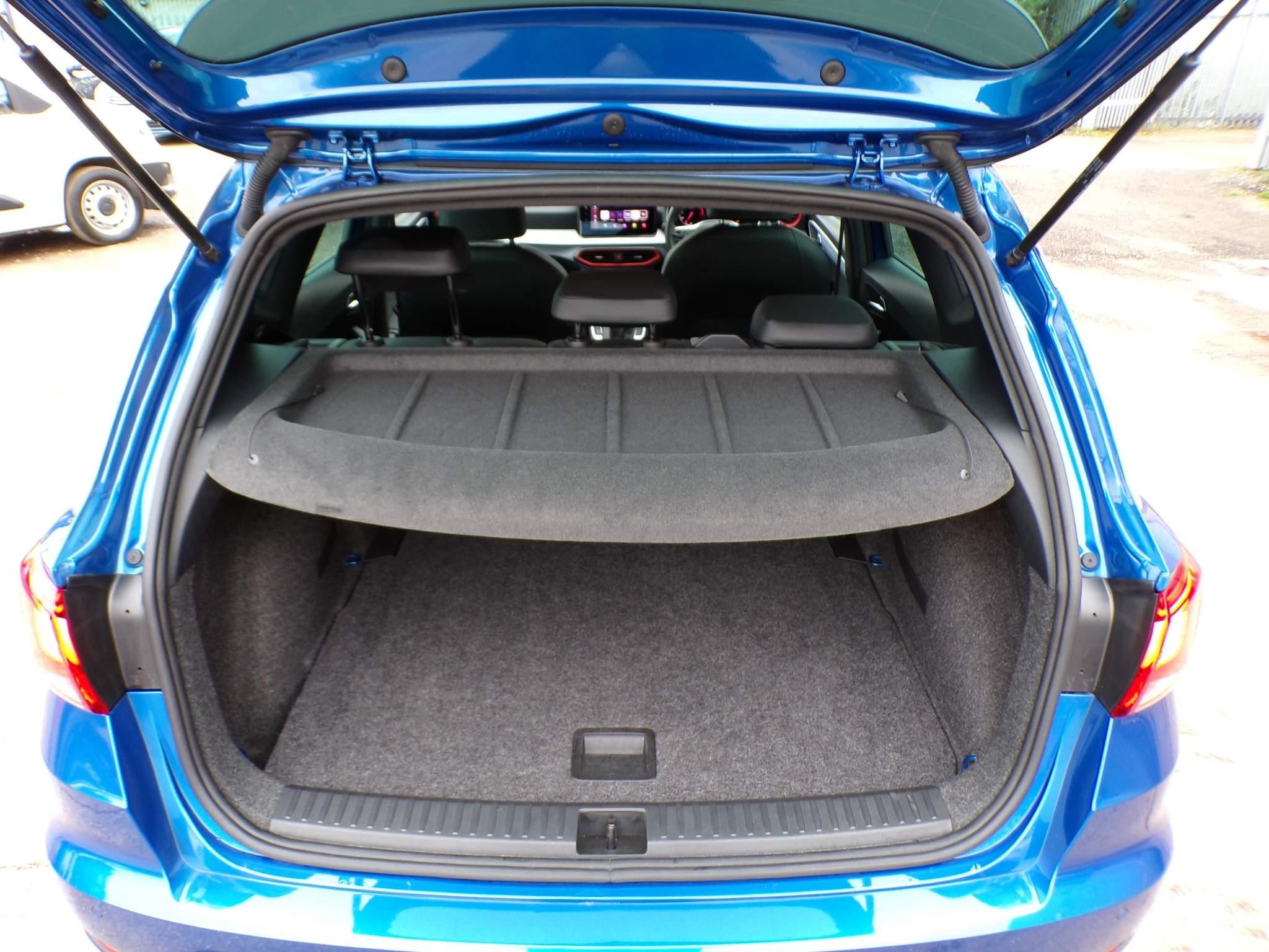 SEAT Arona 1.0 TSI FR Sport SUV 5dr Petrol Manual Euro 6 (s/s) (110 ps) (YP73KYV) image 9