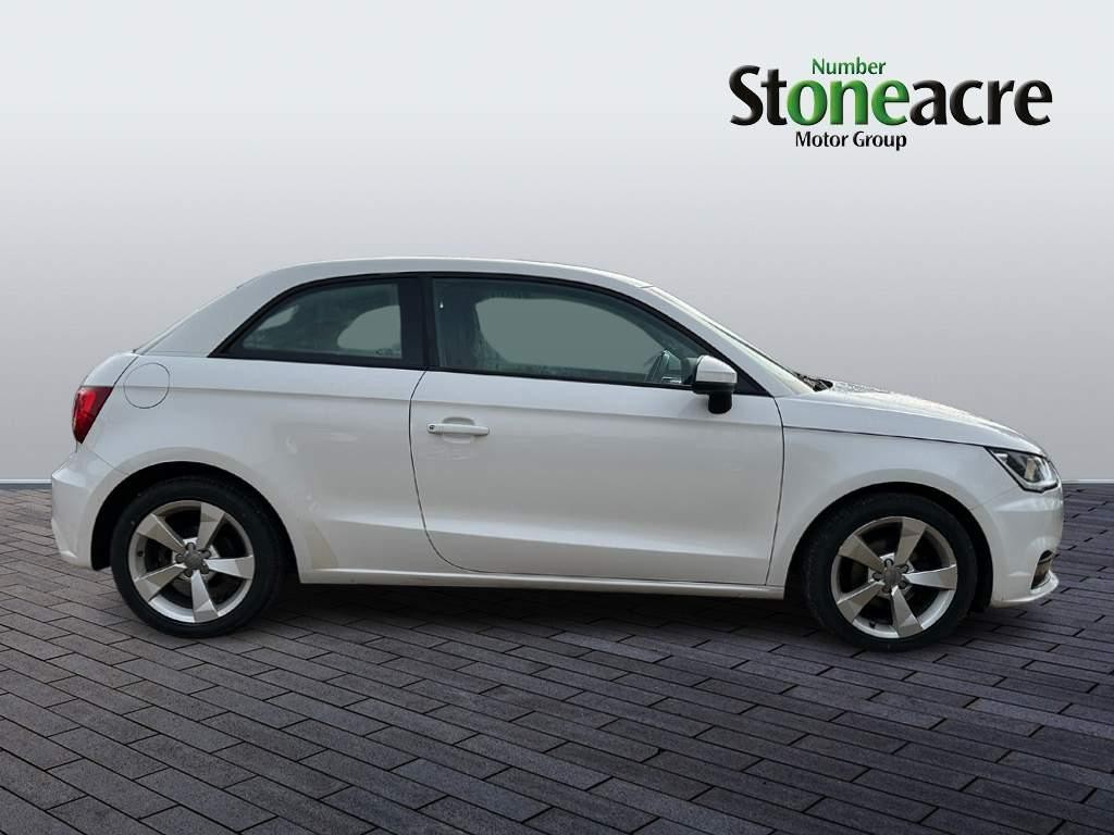 Audi A1 1.0 TFSI Sport Hatchback 3dr Petrol Manual Euro 6 (s/s) (95 ps) (YS16TUW) image 1